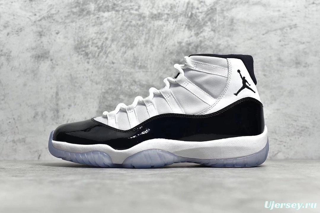 Air Jordan 11 Concord