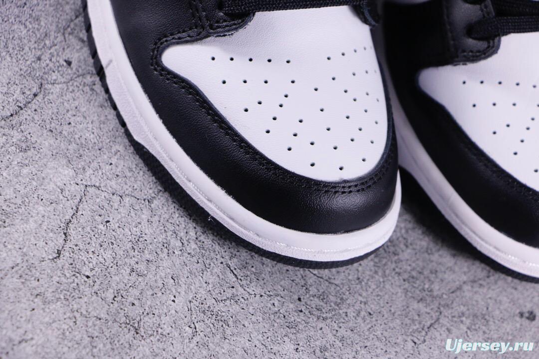 Nike Dunk Low “White/Black”（men）