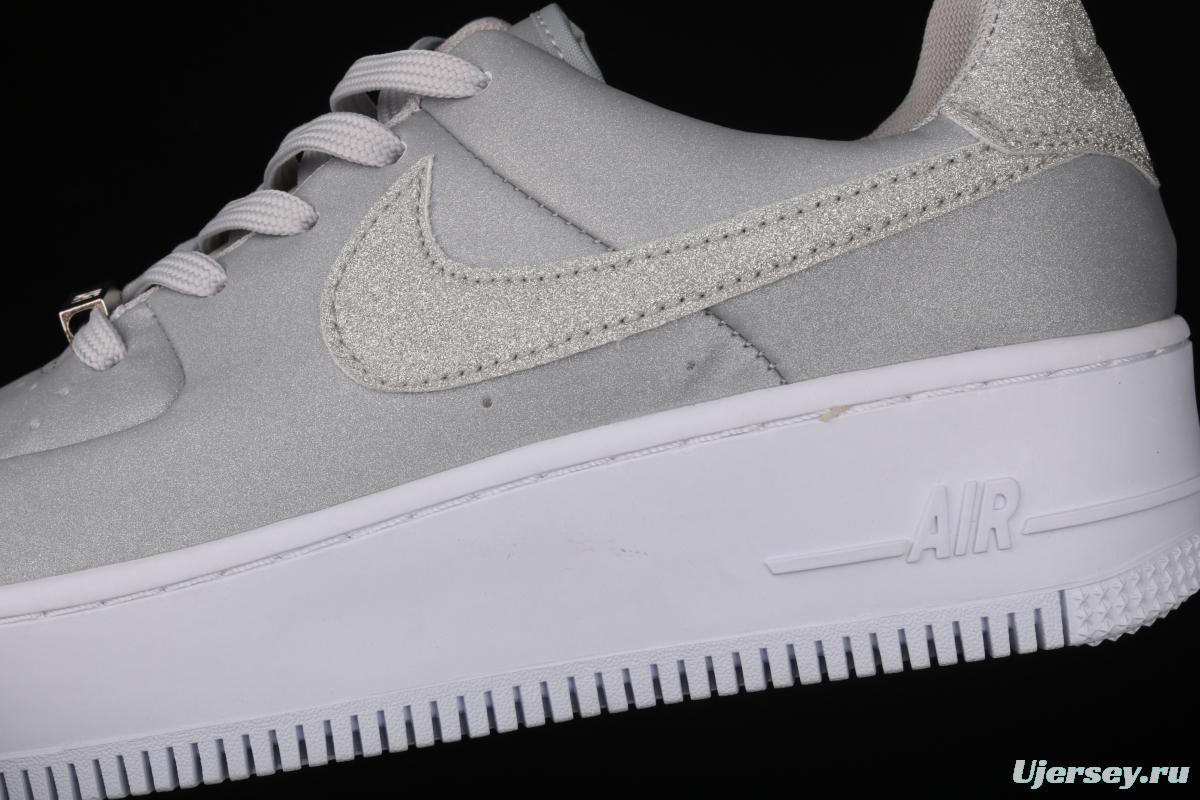 NIKE AF1 Sage Low shoes with thick soles CQ7510-017