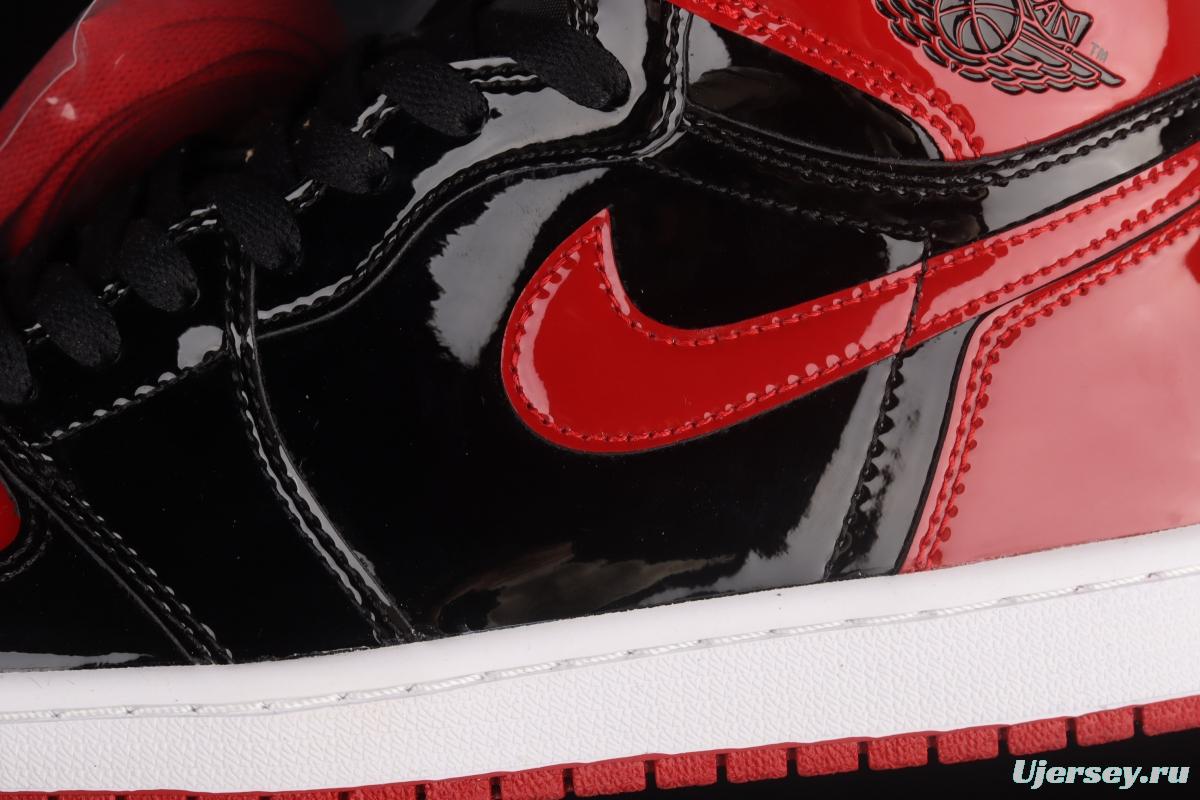 Air Jordan 1 High OG Bred Patent lacquered leather black and red high top basketball shoes 555088-063