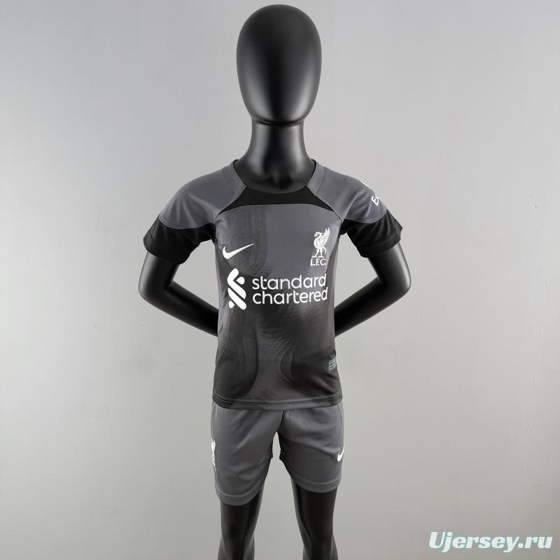 22/23 Liverpool Kids Kit Goalkeeper Black Soccer Jersey