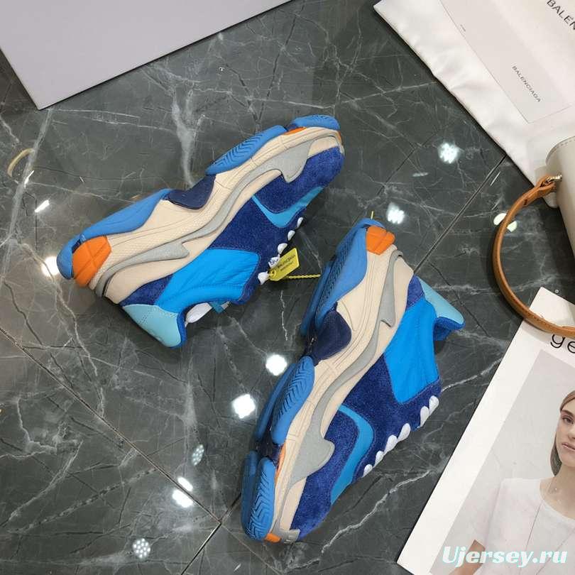 Men/Women Balenciaga Triple S Blue Sneaker Item 6380340