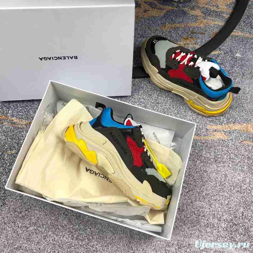 Men/Women Balenciaga Triple S Sneaker Black/Red