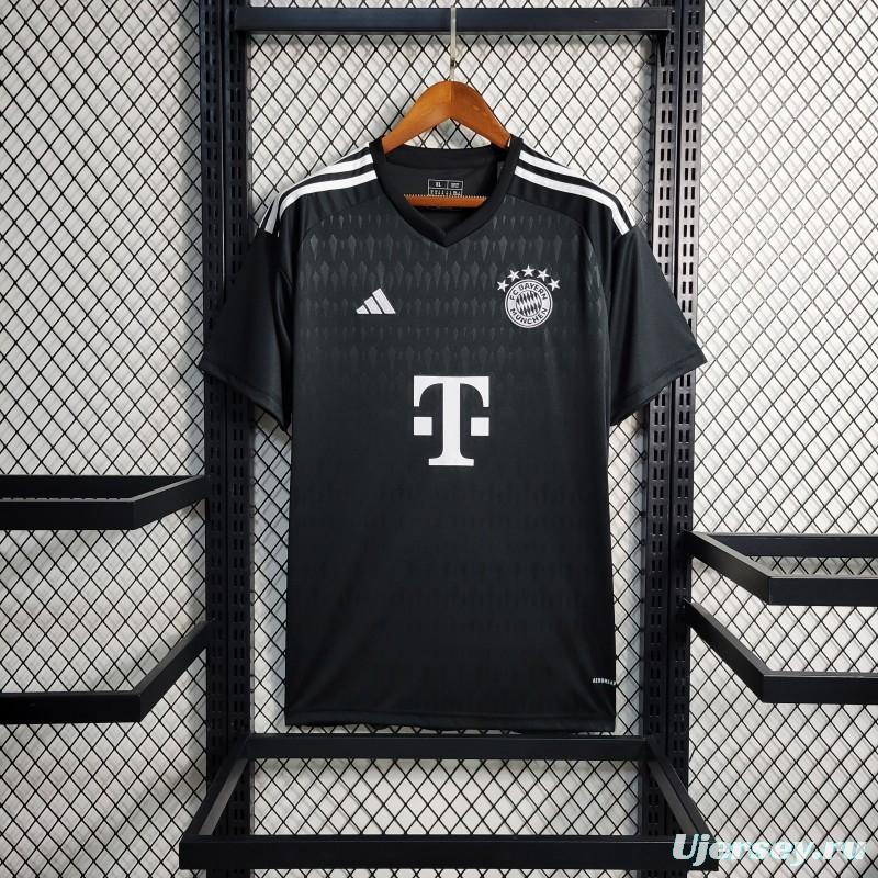 23-24 Bayern Munich Goalkeeper Black Jersey