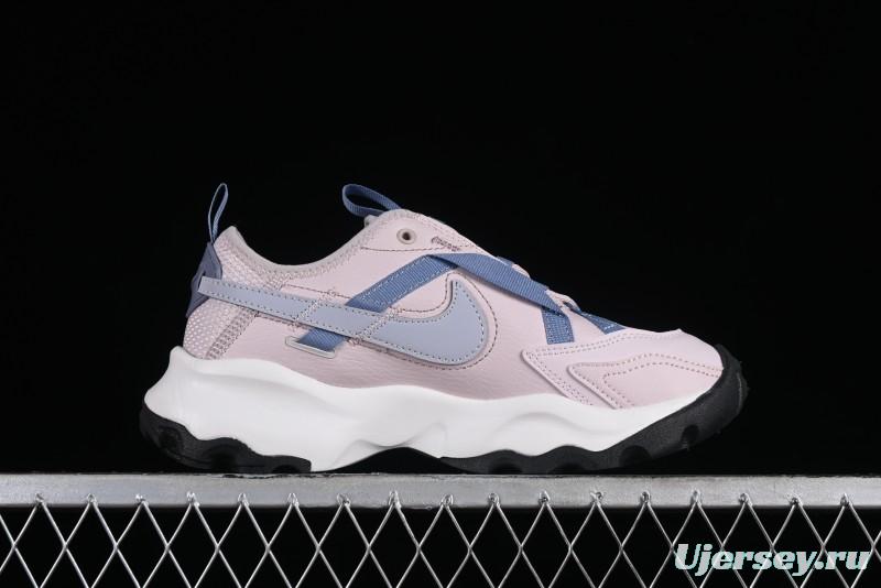 Nike TC 7900 Retro Chunky Dad Shoes with Reflective Swoosh and Cushioned Foam Sole - DD9682-002