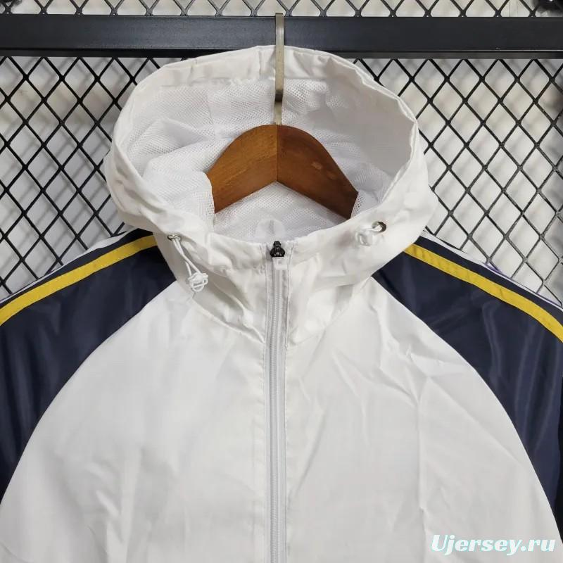 24/25 Juventus White Windbreaker