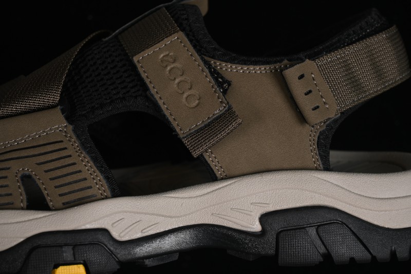 Ecco Offroad Series 2024 Summer New Casual Men's Sandals with Soft Leather Upper and Mesh - 63131501002