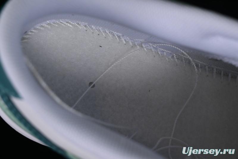 Nike SB Dunk Low White Green Skateboarding Shoes - FD9911-101