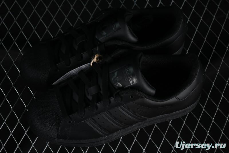 Adidas Superstar EG4957 Classic Shell Toe Casual Sneakers - EG4957