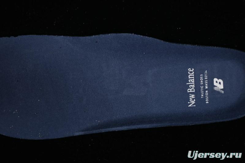 New Balance 990 Series Premium USA-Made Retro Running Shoes with Carbon Midsole - U990BB4