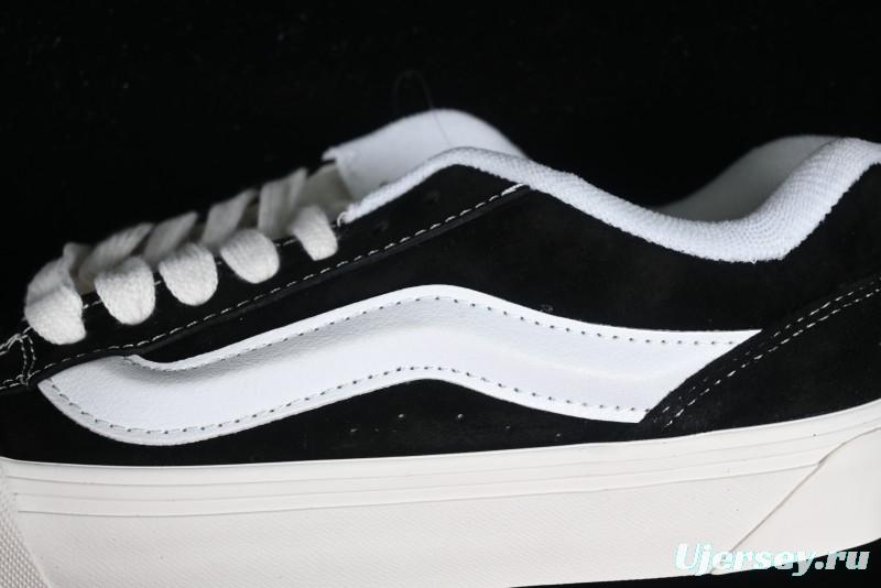 Vans Classics Knu Skool Retro Skate Shoes with Chunky Silhouette - VN0009QCBF2
