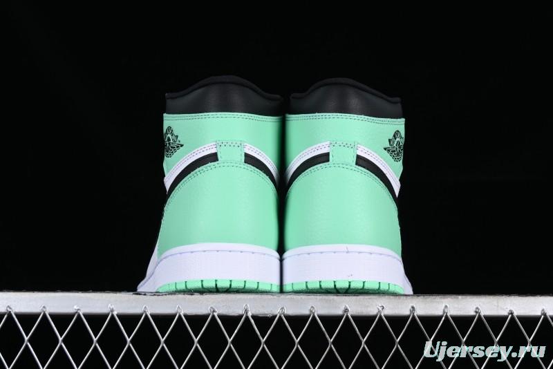 Air Jordan 1 Retro High "Green Glow" AJ1