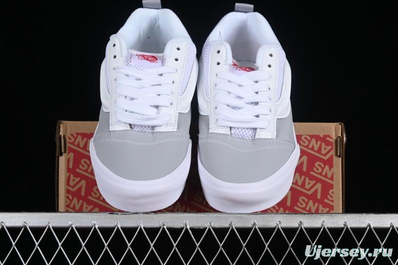 Vans Classics Knu Skool Chunky Tongue Retro Sneakers in Grey White - VN0009QCYF9