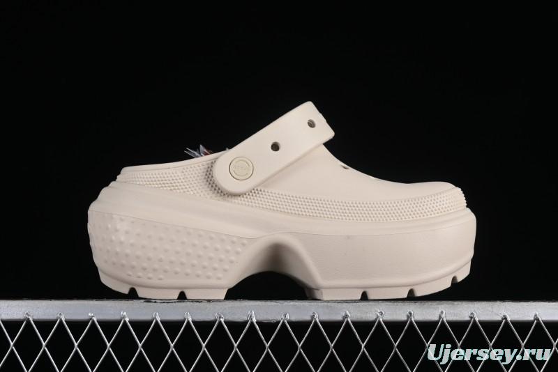 Crocs Classic Clog Snow House Retro Beach Clogs with Adjustable Heel Strap - B.D4