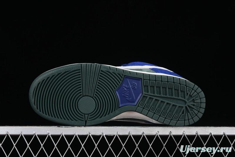 Nike SB Dunk Low Skateboarding Shoes - HF3704-400