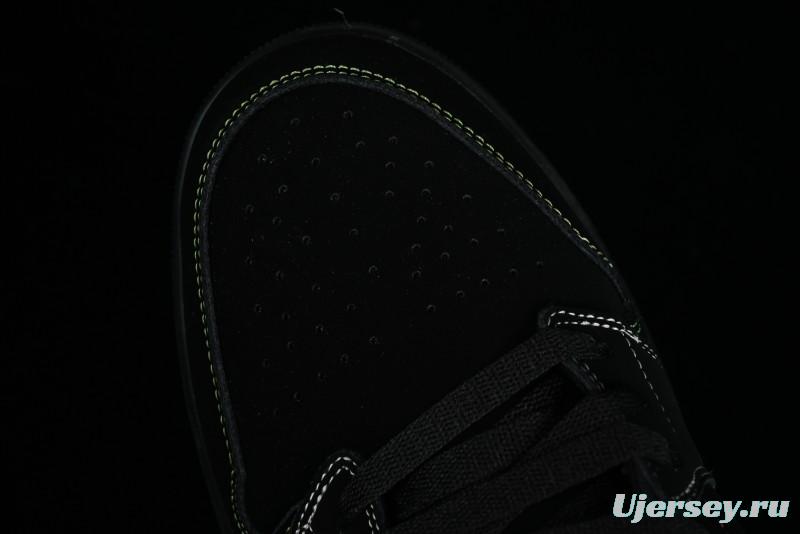 Nike Air Jordan 1 Low AJ1 Black Green Low Top Lifestyle Basketball Shoes - 338145-003