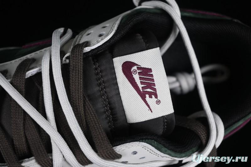 Nike SB Dunk Low Custom Collaboration Otomo Katsuhiro x Nike SB Dunk Low "Steamboy OST" - CT0856-102