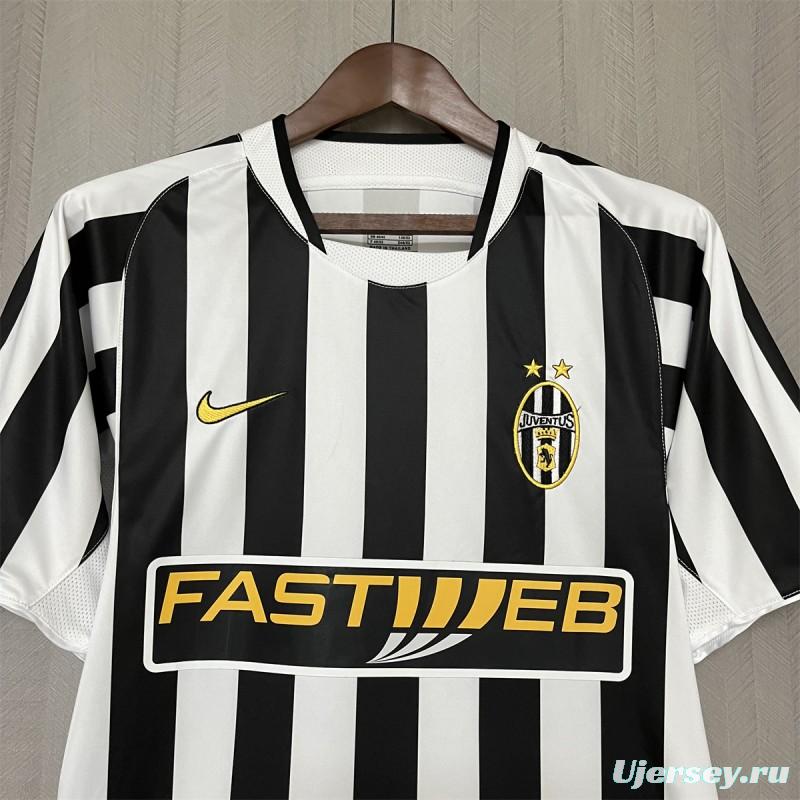 03/04 Retro Juventus Home Jersey