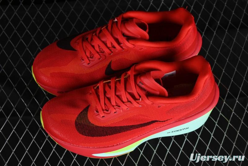 Nike Zoom Fly 6 Lightweight Responsive Running Shoes with Flyknit and React Technology - FN8454-600