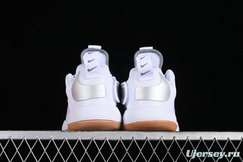 Nike HyperSet Lightweight Low-Top Training Basketball Shoes with React Foam and Flywire - DJ4473-100