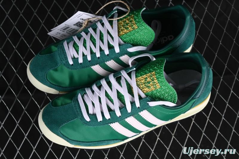 Adidas Originals SL 72 OG Retro Running Shoes with Nylon Upper and Suede Accents - IE3427