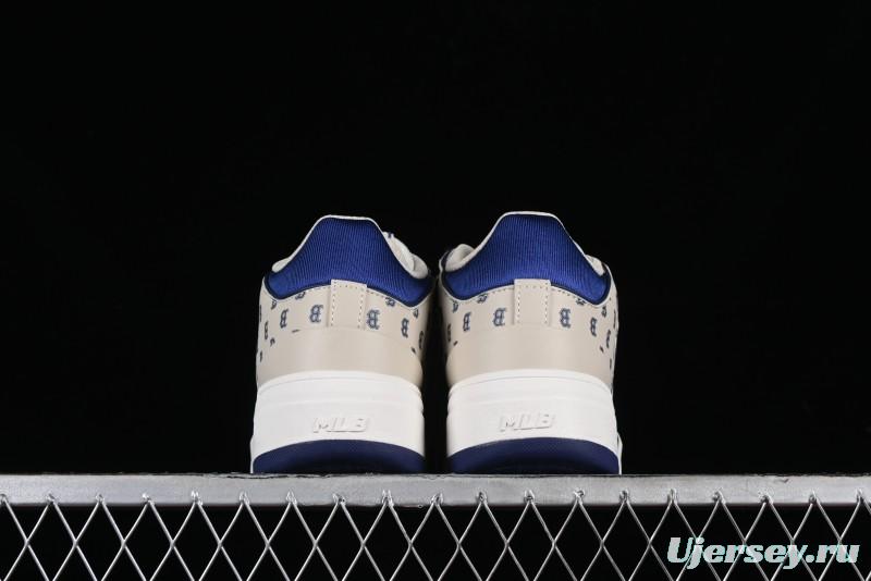 MLB Chunky Liner New York Yankees Lightweight Platform Sneakers with 6cm Height Increase - 3ASXLM13N43BGL