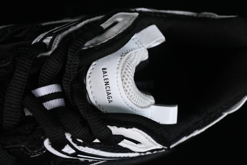 Balenciaga Runner Kith Four Color Retro Casual Sneakers - W3RXP0213