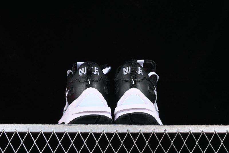 Nike Sacai VaporWaffle 3.0 Retro Running Shoes with Five-Layer Sole - DD1875-003