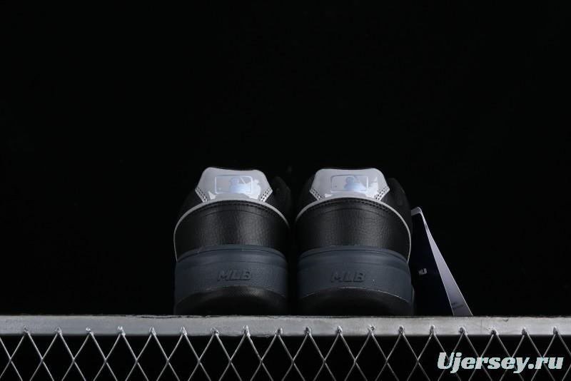 New York Yankees MLB Chunky Liner Basic Height Increasing Casual Sneakers - 3ASXCLB3N50BKL