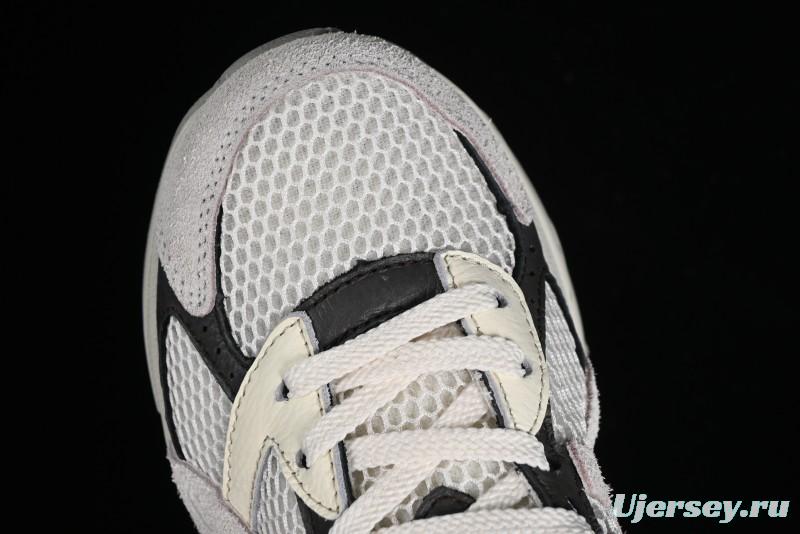 Asics Tiger GEL-1130 Low-Top Retro Running Shoes with GEL Cushioning and Ortholite Insole - 1201A982-200