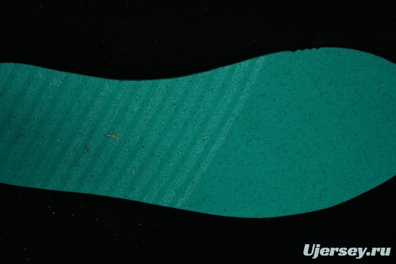 Nike Air Jordan 4 Remastered Sneakers in Black, Light Bone and Dark Grey - FQ7939-100