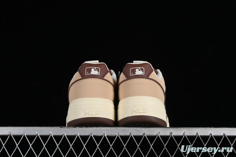 MLB Chunky Liner Basic New York Yankees Thick Sole Casual Sneakers with 6cm Height Increase - 3ASXCA12N43BGS