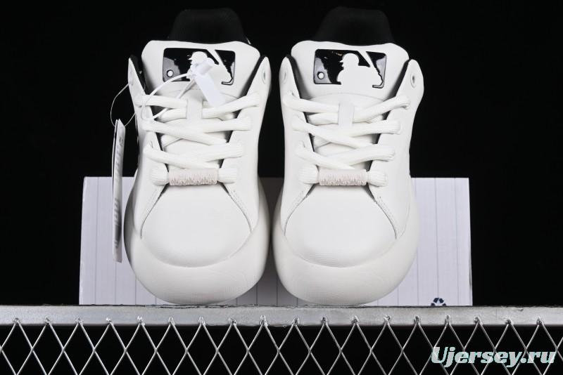 MLB Chunky Classic Base Heel Monogram Lightweight Platform Sneakers with 6cm Height Boost - 3ASXCBH4N50BKS