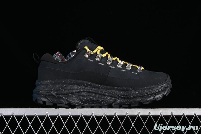 HOKA ONE ONE Tor Summit Low-Top Running Shoes with Geometric Cushioning for Stability and Traction - 1147952 BBLC