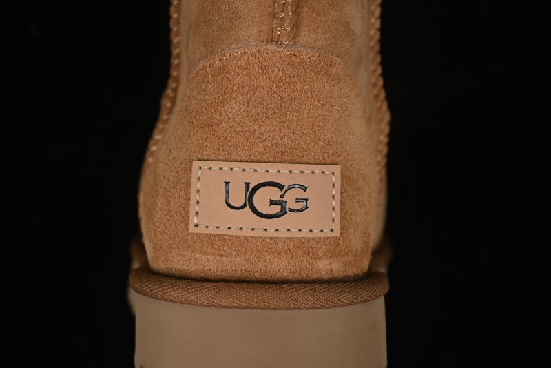 UGG Classic Short II Genuine Shearling Snow Boots with TREADLITE Outsole - 1016223