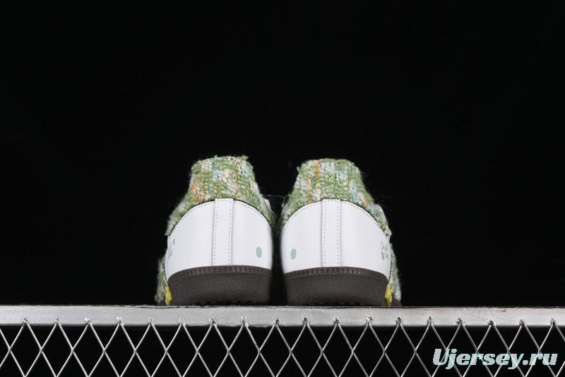 Adidas Originals Samba OG Low-Top Casual Sneakers with Panda Mischief Design - B75806