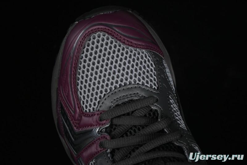 Asics Gel-Kayano 14 Running Shoes with Breathable Design and Professional Cushioning - 1201A019-200