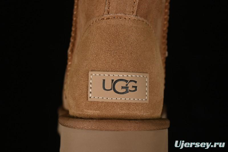 UGG Classic Ultra Mini II Short Boots with Genuine Australian Sheepskin and TREADLITE Outsole - 1016222