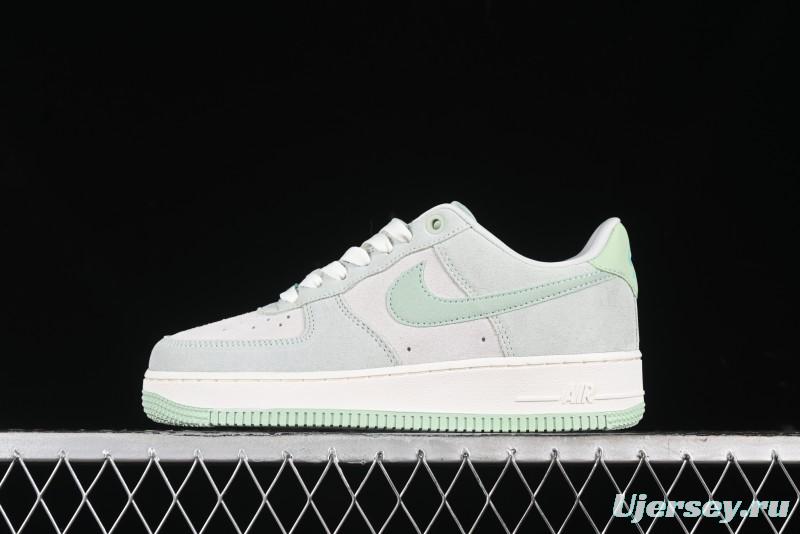 Nike Air Force 1 '07 Low Casual Sneakers with Full-Length Air Cushion - HQ1497-099