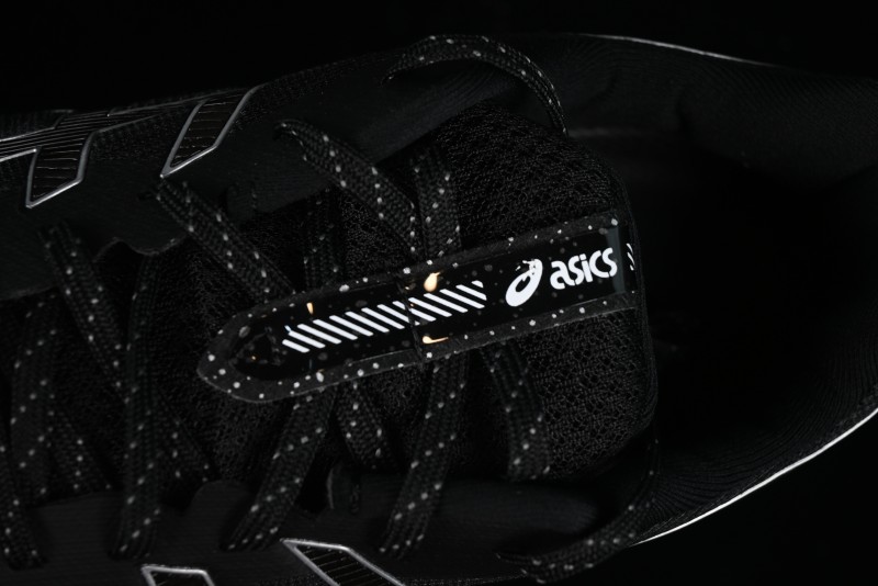 Asics Gel-Quantum 180 VII Retro Breathable Casual Shoes with Cushioning for Men - 1201A631-007