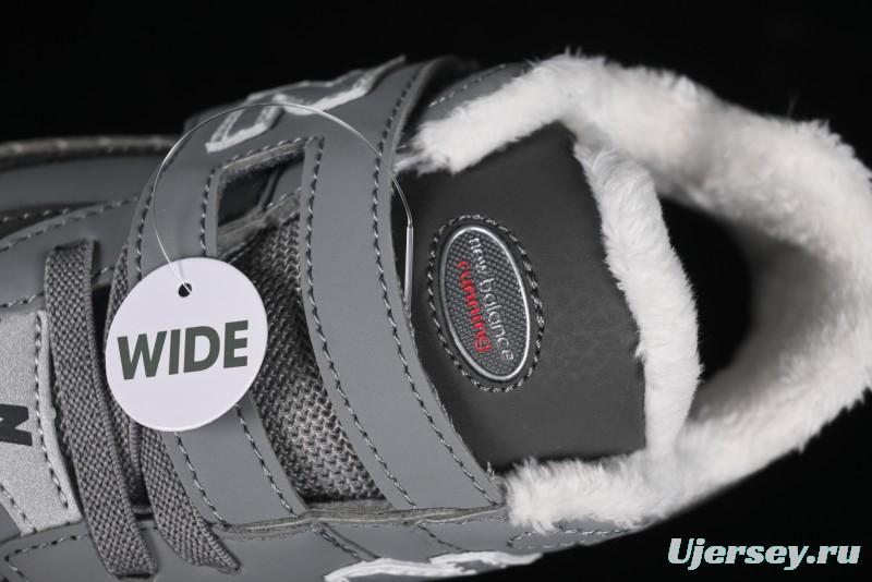 New Balance 2002R Series Kids' Hook & Loop Warm Lined Shoes - PV2002RG