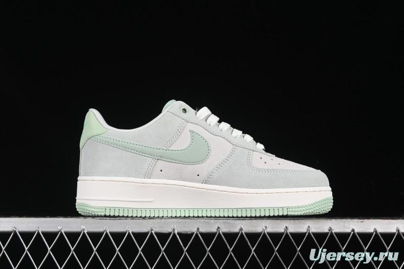 Nike Air Force 1 '07 Low Casual Sneakers with Full-Length Air Cushion - HQ1497-099