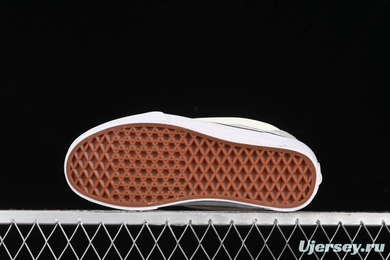 Vans Knu Skool Low-Top Retro Casual Vulcanized Slip-On Shoes in Grey Blue - VN000D6CCCZ