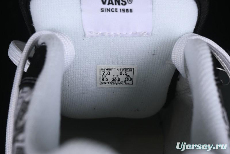 Vans Classics Knu Skool Retro Skate Shoes with Enlarged Toe and Thickened Tongue - VN000CZWBHJ