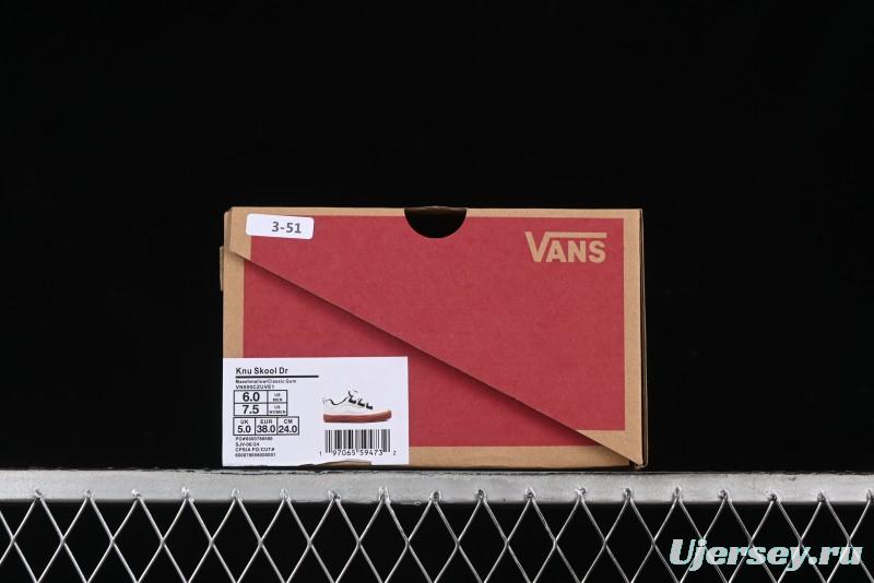 Vans Classics Knu Skool Retro Sneakers with Enlarged Toe and Thickened Tongue - VN000CZUVE1