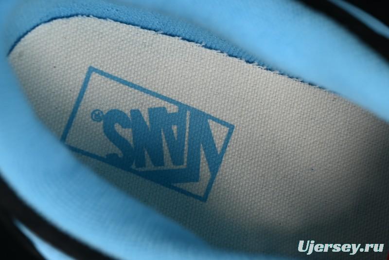 Vans Classics Knu Skool Retro Skate Shoes with Oversized Toe and Thickened Trim - VN000D2TY31