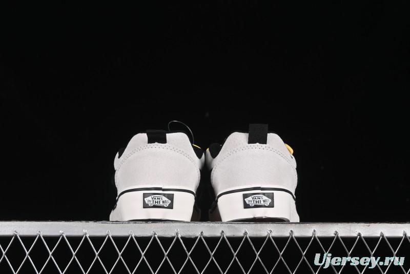 Vans Knu Skool Low Top Retro Casual Vulcanized Sneakers in Grey Black - VN000CZUVA3