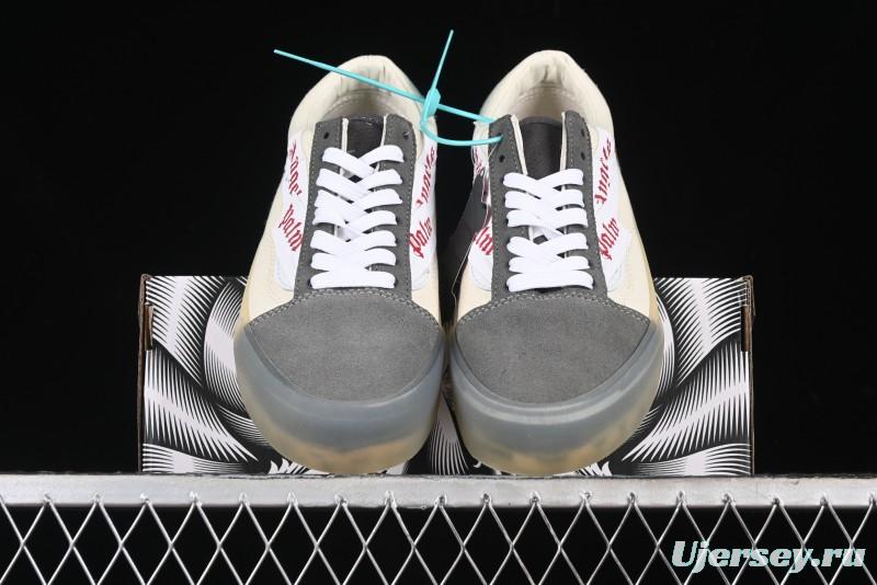 Vans Classics Knu Skool Low-Top Casual Sneakers with White Suede and Gum Sole - VN000CRPGRN