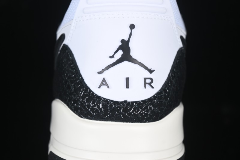 Nike Air Jordan Legacy 312 Low Sneakers with Velcro Strap and Triple Design - FQ7827-110