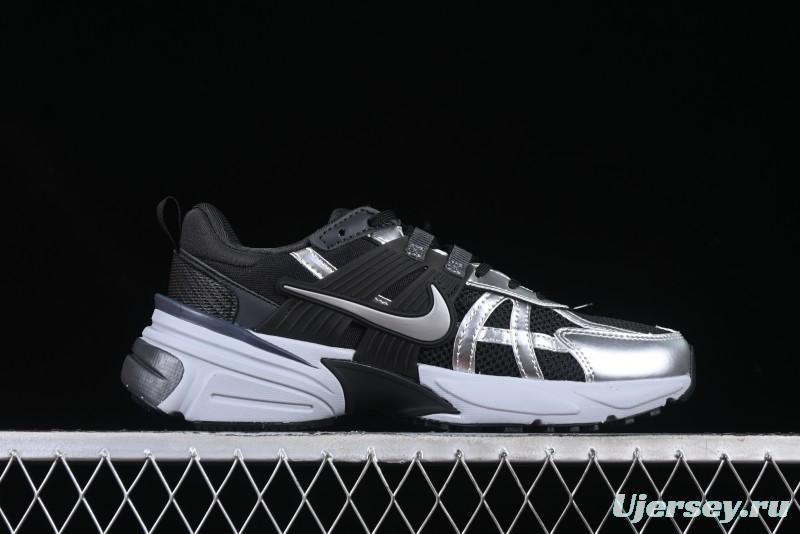 Nike Runtekk Run Retro Low-Top Running Shoes with Cushlon Foam and Anti-Slip Design - FD0736-005